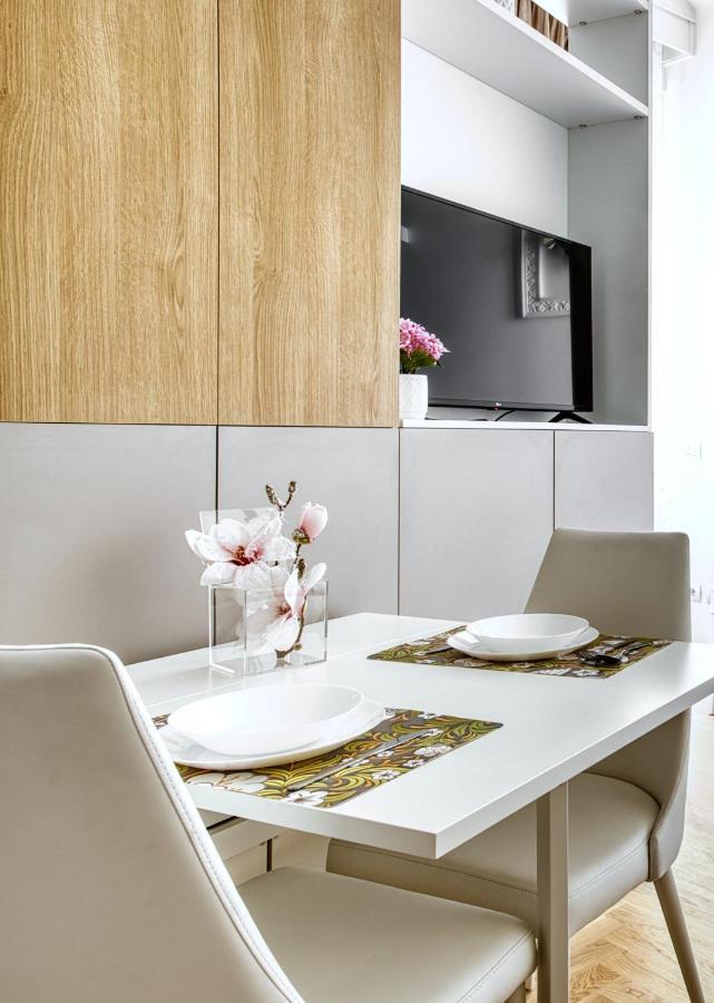 Joivy Old Milan Navigli Family Apartments Exterior photo